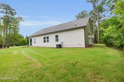 318 Camp Creek Drive Oriental NC 28571