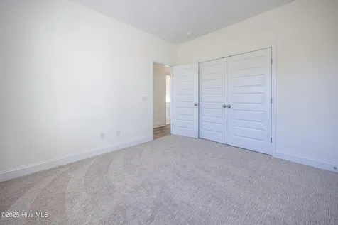 103 Sunny Acres Lane Clinton NC 28328