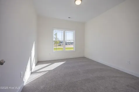 103 Sunny Acres Lane Clinton NC 28328