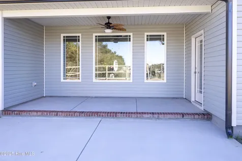 103 Sunny Acres Lane Clinton NC 28328