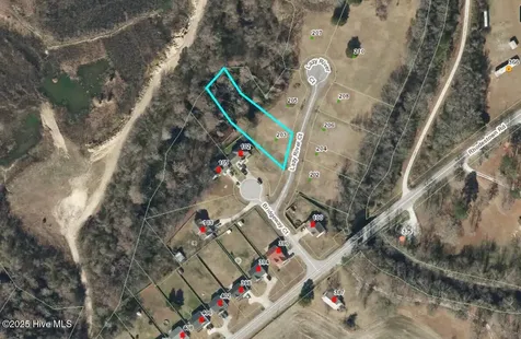 203 Lazy River Court Jacksonville NC 28540