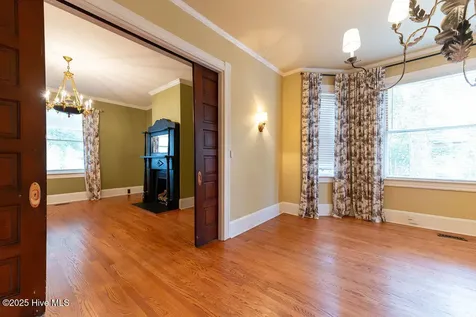 301 N Granville Street Edenton NC 27932