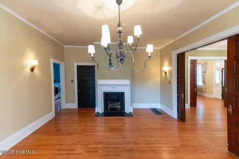 301 N Granville Street Edenton NC 27932