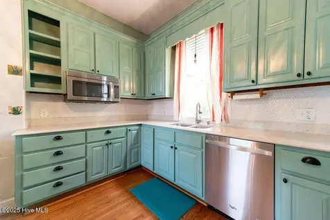 301 N Granville Street Edenton NC 27932