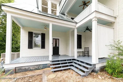 301 N Granville Street Edenton NC 27932