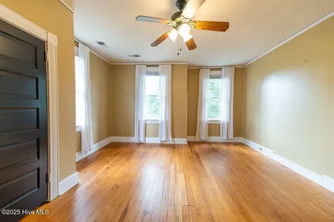 301 N Granville Street Edenton NC 27932