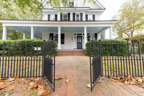 301 N Granville Street Edenton NC 27932