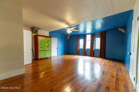 301 N Granville Street Edenton NC 27932