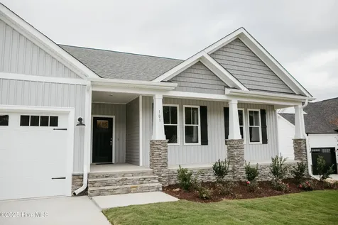 103 Lucky Lane Pikeville NC 27863