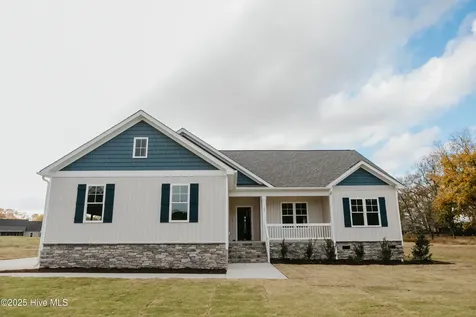 107 Lucky Lane Pikeville NC 27863