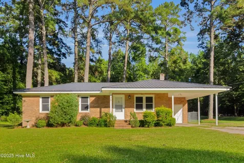 435 Sanders Lane New Bern NC 28562