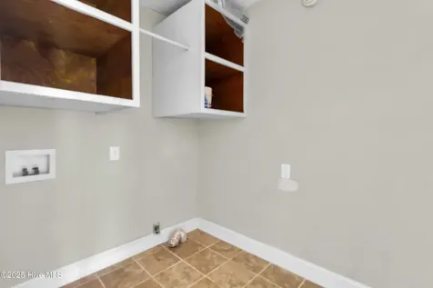 435 Sanders Lane New Bern NC 28562