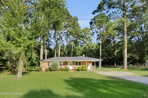 435 Sanders Lane New Bern NC 28562