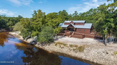 111 Cherry Laurel Drive Wallace NC 28466