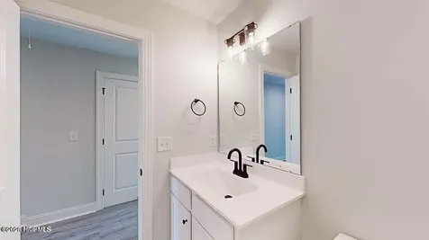2001 Newbury Way Greenville NC 27834
