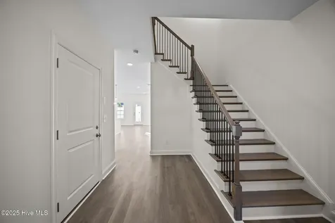 2001 Newbury Way Greenville NC 27834