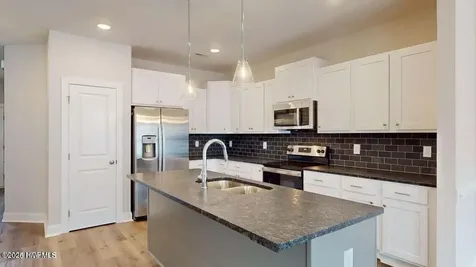 2001 Newbury Way Greenville NC 27834