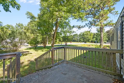 120 8th Street Bolton NC 28423