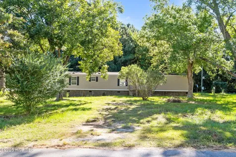 120 8th Street Bolton NC 28423