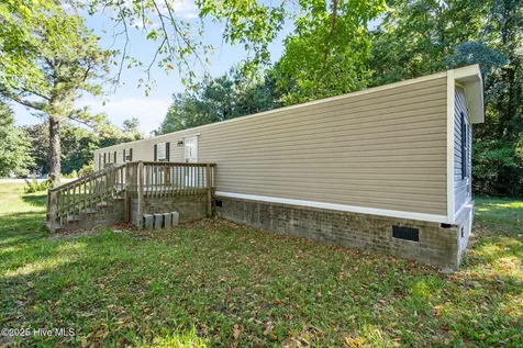 120 8th Street Bolton NC 28423