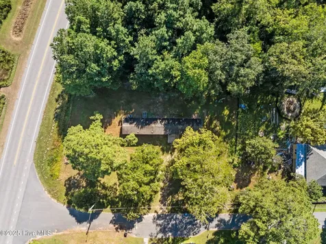 120 8th Street Bolton NC 28423