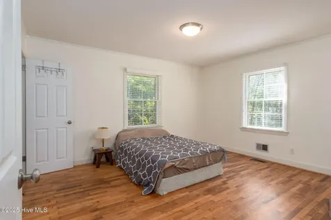 131 Ridgeway Drive Wilmington NC 28409