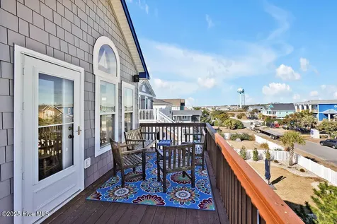 318 E Beach Drive Oak Island NC 28465