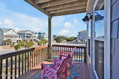 318 E Beach Drive Oak Island NC 28465