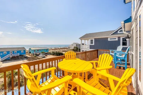 318 E Beach Drive Oak Island NC 28465