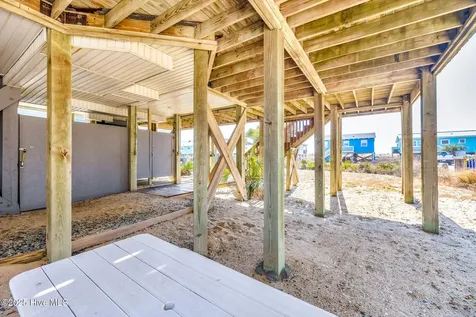 318 E Beach Drive Oak Island NC 28465
