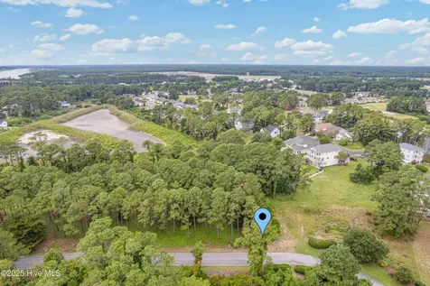 4042 Barnes Bluff Drive SE Southport NC 28461