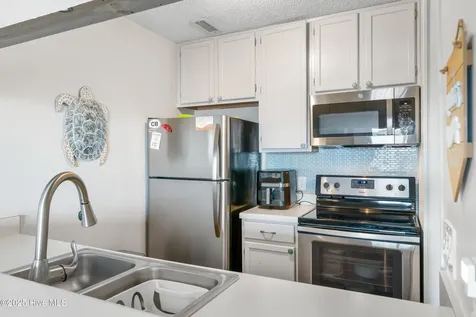 200 S Lake Park Boulevard S Carolina Beach NC 28428