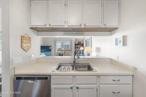 200 S Lake Park Boulevard S Carolina Beach NC 28428