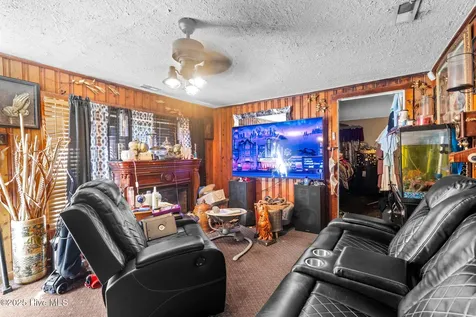201 Lee's Mill Road Laurinburg NC 28352