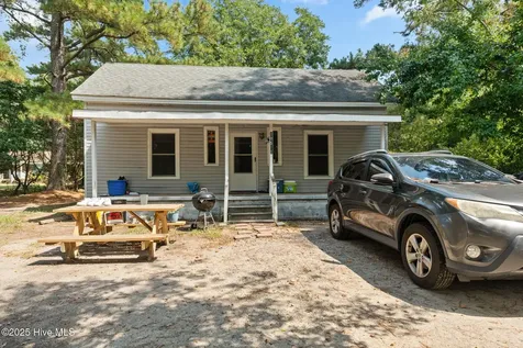 201 Lee's Mill Road Laurinburg NC 28352
