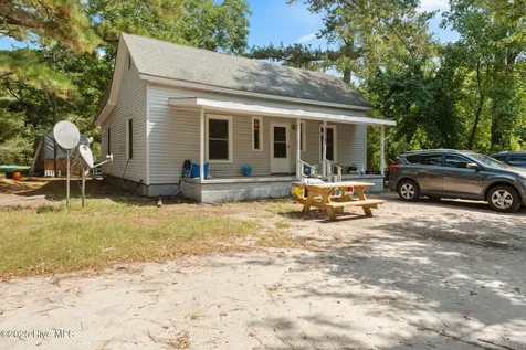 201 Lee's Mill Road Laurinburg NC 28352