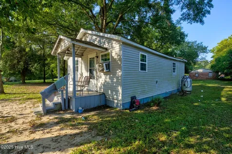 201 Lee's Mill Road Laurinburg NC 28352