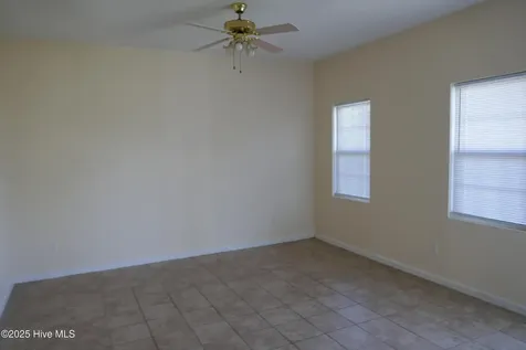 305 Speed Street Elizabeth City NC 27909
