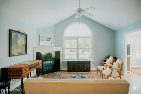 123 W Chelsea Court Southern Pines NC 28387