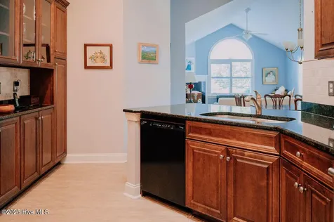 123 W Chelsea Court Southern Pines NC 28387