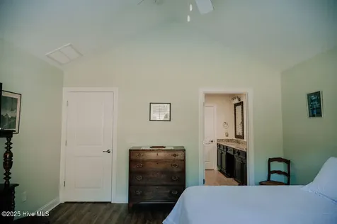 123 W Chelsea Court Southern Pines NC 28387