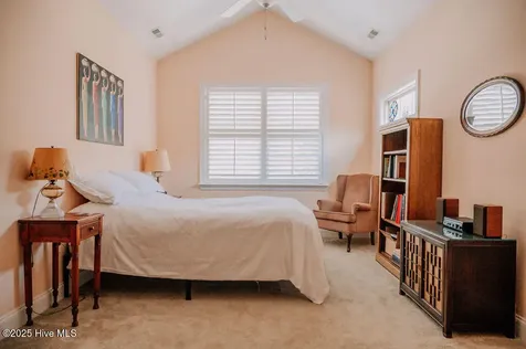123 W Chelsea Court Southern Pines NC 28387