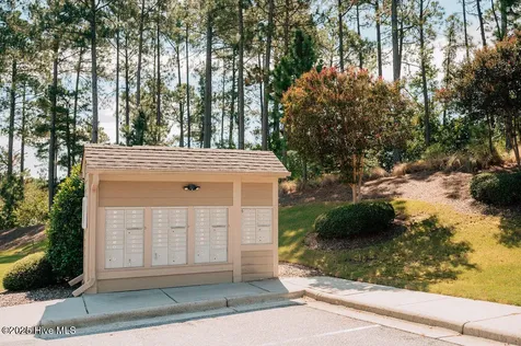 123 W Chelsea Court Southern Pines NC 28387