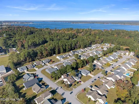 115 Grantham Place New Bern NC 28560