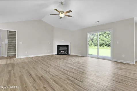 910 Wild Azalea Way Hubert NC 28539