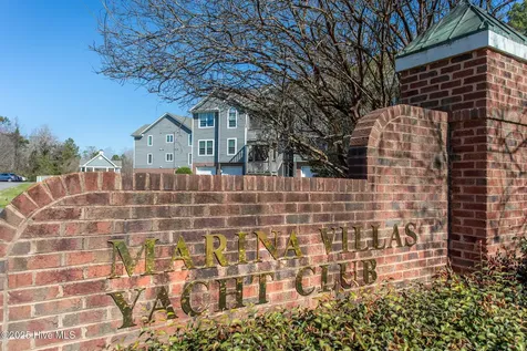 414 Albemarle Boulevard Hertford NC 27944