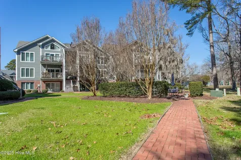 414 Albemarle Boulevard Hertford NC 27944