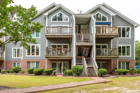 414 Albemarle Boulevard Hertford NC 27944