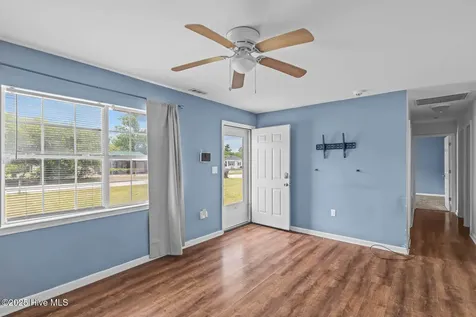 103 Riegel Drive Hubert NC 28539