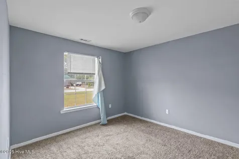 103 Riegel Drive Hubert NC 28539